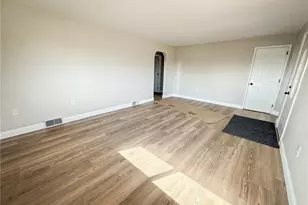 265 N Duffy Rd, Twp of But NW, PA 16001 - Photo 5