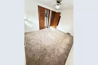 6078 Great Dane Dr, Bethel Park, PA 15102 - Photo 17