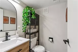 1332 Forest Green Dr, Moon/Crescent Twp, PA 15108 - Photo 15