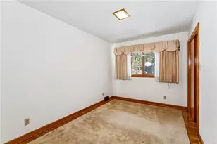 936 Kennedy Dr, Ambridge, PA 15003 - Photo 15