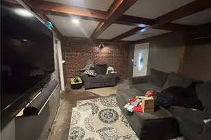 244 Spring Run Rd, Moon/Crescent Twp, PA 15046 - Photo 9