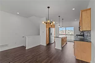 2119 Rose St, Pittsburgh, PA 15219 - Photo 9