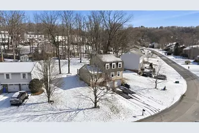 545 Chaparral Dr, Cranberry Township, PA 16066 - Photo 3