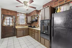 238 Provost Rd, Pittsburgh, PA 15227 - Photo 13