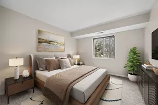 1500 Cochran Rd, Scott Township, PA 15243 - Photo 13