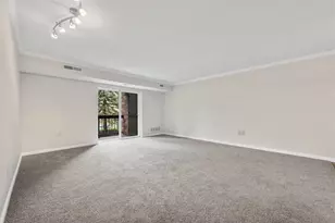 1500 Cochran Rd, Scott Township, PA 15243 - Photo 7