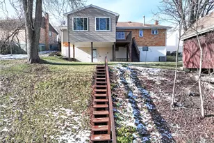 6356 Crestview Dr, South Park, PA 15129 - Photo 25