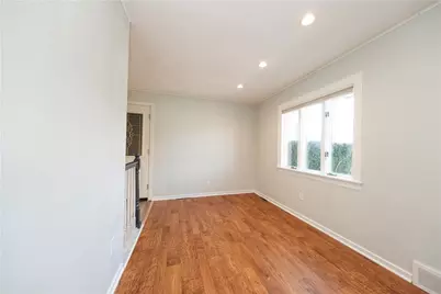 6356 Crestview Dr, South Park, PA 15129 - Photo 3