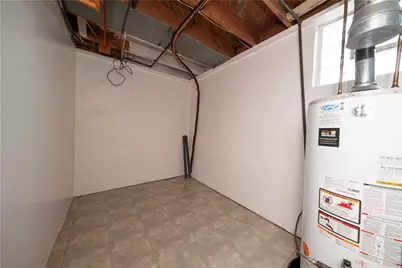 6356 Crestview Dr, South Park, PA 15129 - Photo 29