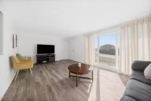 158 Bost Dr, West Mifflin, PA 15122 - Photo 3