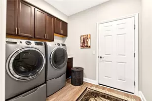 129 Liberty Blvd, Cecil, PA 15317 - Photo 21