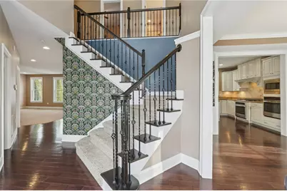 306 Sapling Court, Cranberry Township, PA 16066 - Photo 9