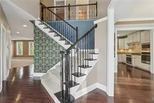 306 Sapling Ct, Cranberry Township, PA 16066 - Photo 9