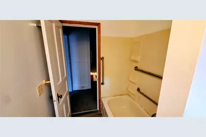 344 W 13th Ave, Homestead, PA 15120 - Photo 17