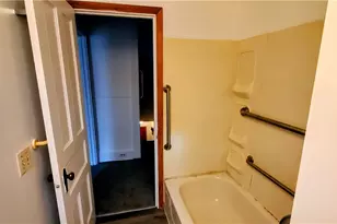 344 W 13th Ave, Homestead, PA 15120 - Photo 17