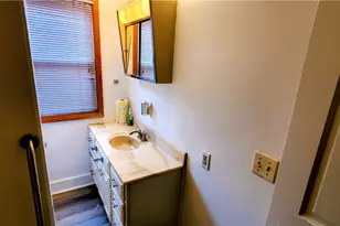 344 W 13th Ave, Homestead, PA 15120 - Photo 15