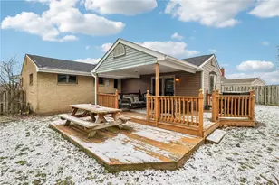 300 Sherrie Dr, Pittsburgh, PA 15239 - Photo 35