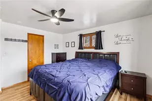 300 Sherrie Dr, Pittsburgh, PA 15239 - Photo 17