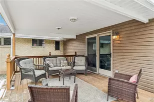 300 Sherrie Dr, Pittsburgh, PA 15239 - Photo 33