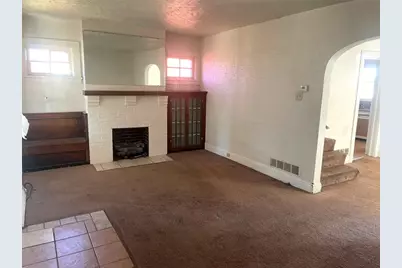 320 N 4th St, Clairton, PA 15025 - Photo 5