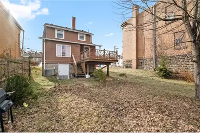 320 N 4th St, Clairton, PA 15025 - Photo 33