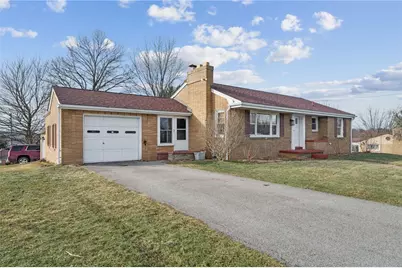 1815 Wood Street, Latrobe, PA 15650 - Photo 1