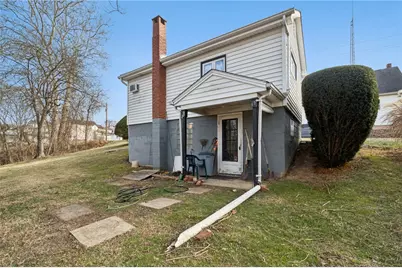 3 Sewickley Ave, Sewickley Township, PA 15637 - Photo 23