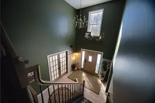 296 Ann Cir, White Township, PA 15701 - Photo 3