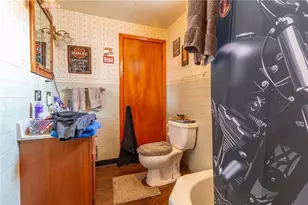 641 W Newton St, Greensburg, PA 15601 - Photo 15