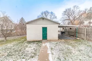 641 W Newton St, Greensburg, PA 15601 - Photo 21