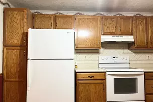 2850 Edgecliff Rd, Lower Burrell, PA 15068 - Photo 11