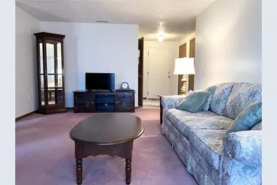 2850 Edgecliff Road #35, Lower Burrell, PA 15068 - Photo 5