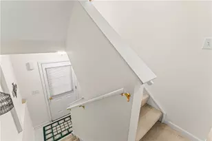 2118 Shawnee Dr, South Strabane, PA 15301 - Photo 3