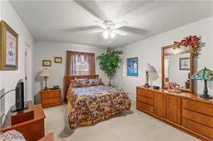 2118 Shawnee Dr, South Strabane, PA 15301 - Photo 13