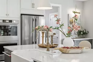 5002 Parkside Dr, Oakdale, PA 15071 - Photo 13