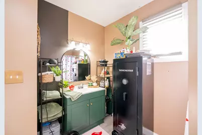 405 Wayne Ave, Ellwood City, PA 16117 - Photo 21