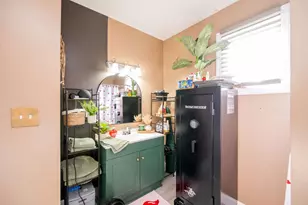 405 Wayne Ave, Ellwood City, PA 16117 - Photo 21