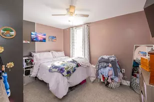 405 Wayne Ave, Ellwood City, PA 16117 - Photo 27