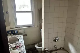 553 Price Ave, Braddock, PA 15104 - Photo 11