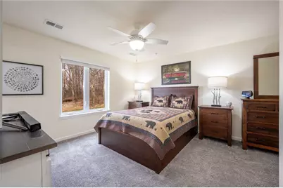 569 Sunview Cir, Derry Township, PA 15650 - Photo 13