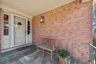 308 Rosslyn Rd, Carnegie, PA 15106 - Photo 3