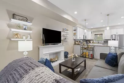 303 Wineberry Ridge Ct, Sewickley Township, PA 15642 - Photo 13