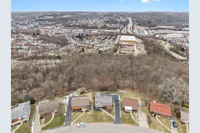 105 Woodridge Dr, Scott Township, PA 15106 - Photo 27