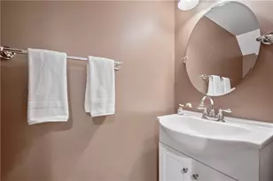 105 Woodridge Dr, Scott Township, PA 15106 - Photo 21