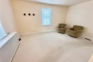 215 Richmond St, Loyalhanna, PA 15661 - Photo 3