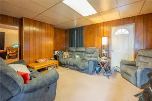 105 Pandora Rd, Derry Township, PA 15661 - Photo 3