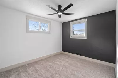 293 Hillcrest Circle, Robinson Twp, PA 15237 - Photo 17