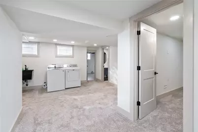 293 Hillcrest Circle, Robinson Twp, PA 15237 - Photo 23