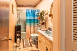 209 East Dr, Chicora Boro, PA 16025 - Photo 15