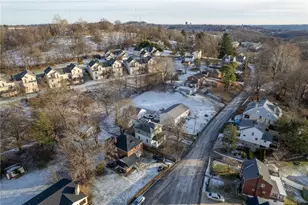 180 Hinkel Rd, Ross Twp, PA 15229 - Photo 43